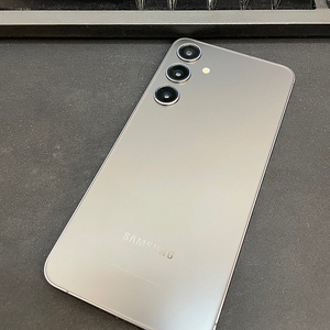갤럭시S24플러스 블랙 256GB 무잔상 상태좋은 중고62만팝니다