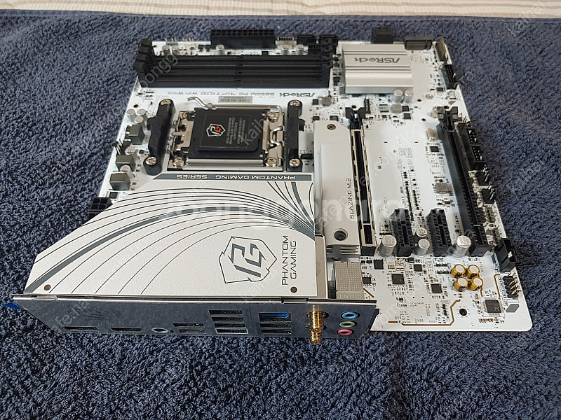 ASRock B650M PG Riptide wifi+ ...--2
