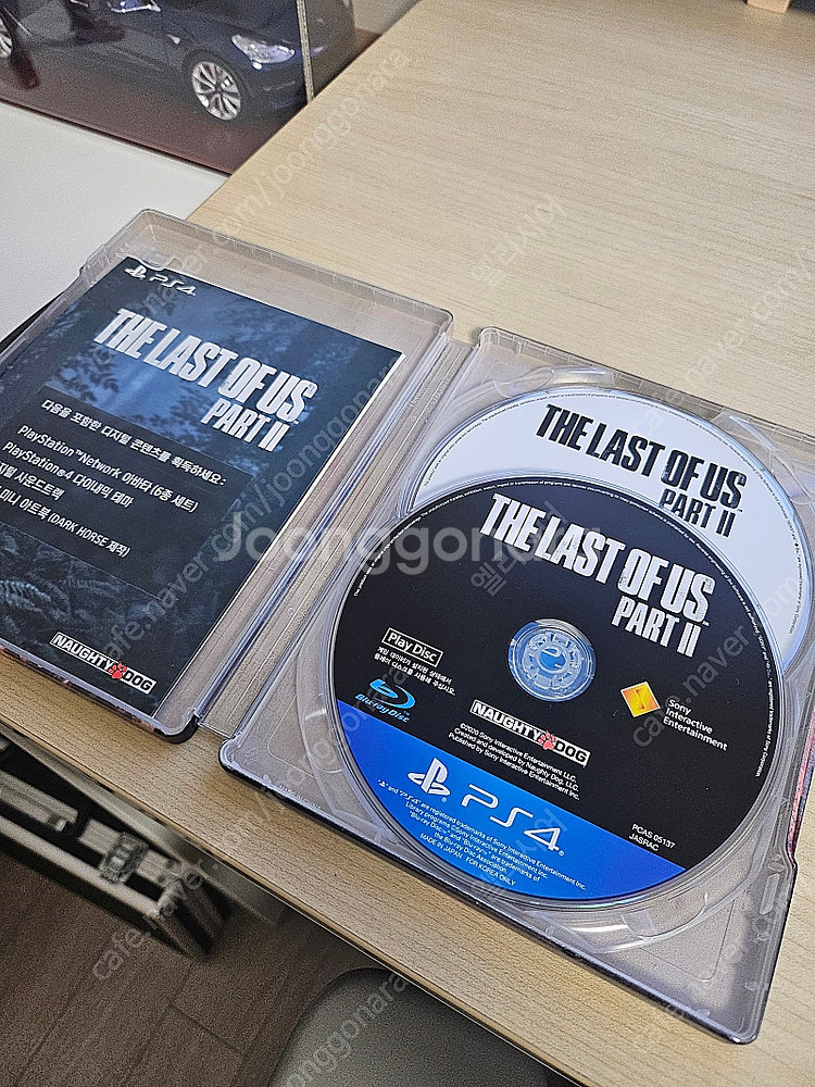 라스트 오브 어스 파트2 PS4버젼 스틸북+게임 판매합...--1