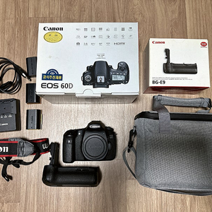 캐논 EOS 60D S급 중급기 세로그립 배터리3개 가방 풀박스 팝니다!