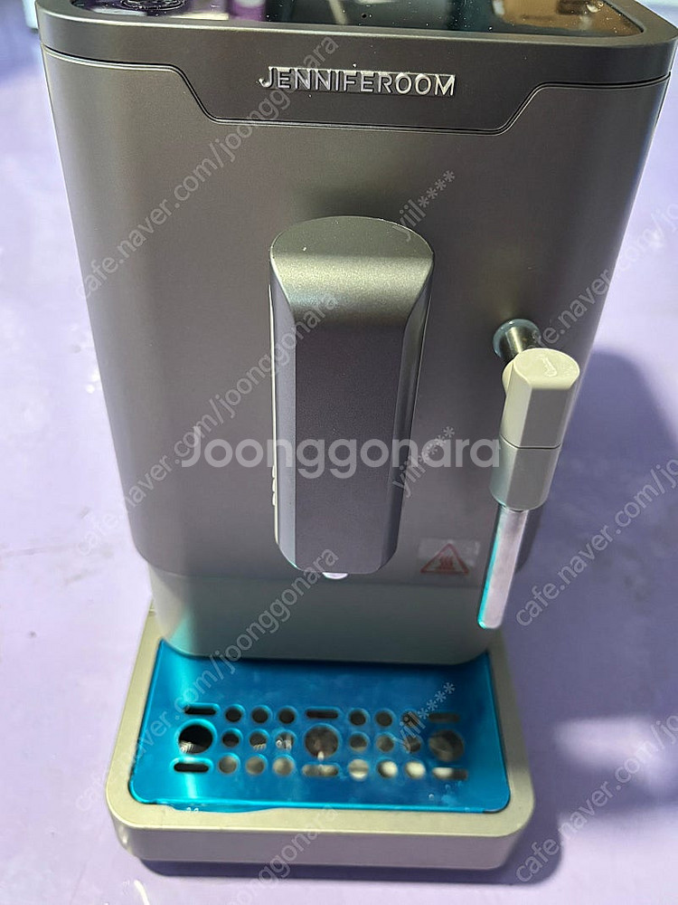 제니퍼룸 전자동 커피머신--1