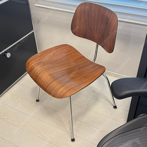 허먼밀러 DCM 체어 2세대 Herman Miller Eames DCM 2nd Generation