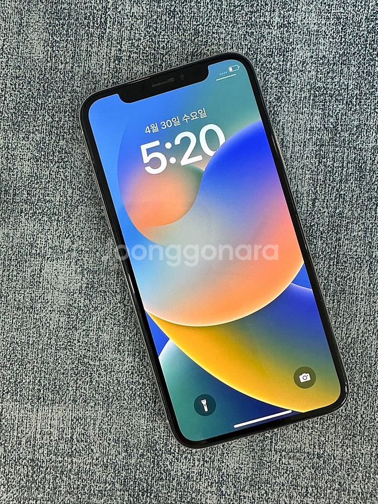 아이폰X 64G 실버 뒷판파손 게임용 가성비 단말기 1...--0