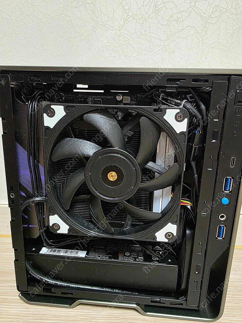 ITX SFFPC 팝니다. 8600G