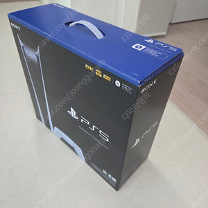 플레이스테이션5 디지털 팝니다. 충전거치대 + 조이스틱 1개 추가 포함 [PS5,플스5]