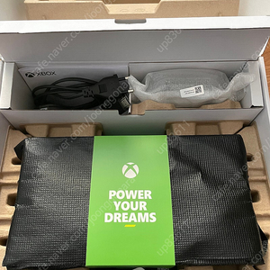 XBOX SERIES S 1TB 블랙 판매합니다