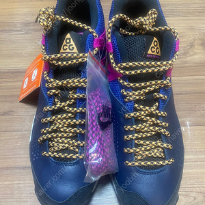 나이키 acg 오크완2 270