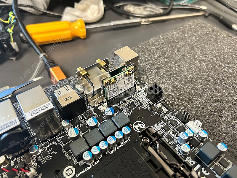 기가바이트 H97N-WIFI itx 미사용품--3