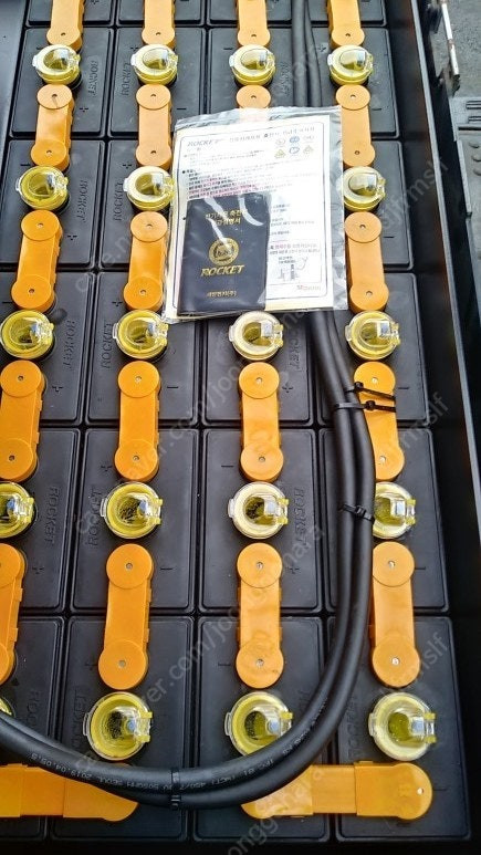 니찌유 중고 전동지게차 1.5톤 싸이드쉬프트장착 3단5000MM 2017년식 상품배터리--4