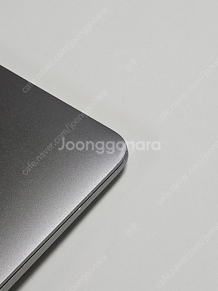 맥북 m1 에어 8gb 256gb 팝니다--1