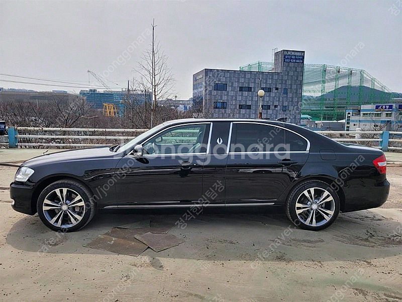 KG모빌리티(쌍용) 체어맨W V8 5000 LIMOUS...--2