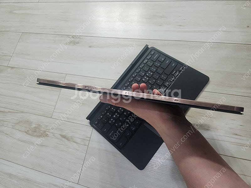 [대전]갤럭시탭s7플러스 wifi 256 + 정품키보드...--4