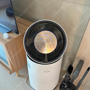 LG 퓨리 공기청정기 1단 판매합니다.