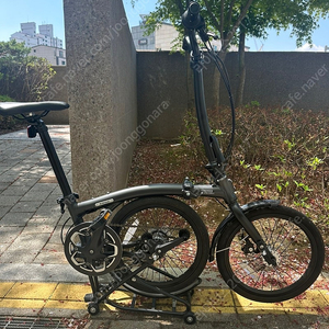 그루 M5