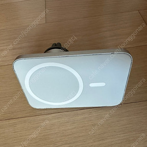 벨킨 아이폰 맥세이프 차량용 송풍구 거치대