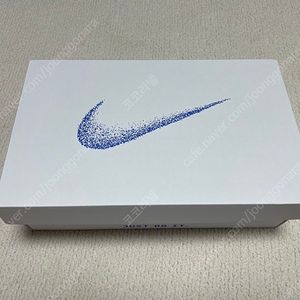 나이키 알파플라이3 235사이즈팝니다