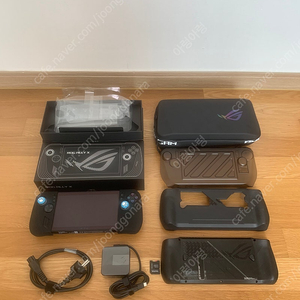 로그엘라이x, 로갈리x, 흙갈리x ssd 4테라 및 sd 1테라 에뮬게임, 총 5테라 다수 악세사리 일괄 판매합니다.