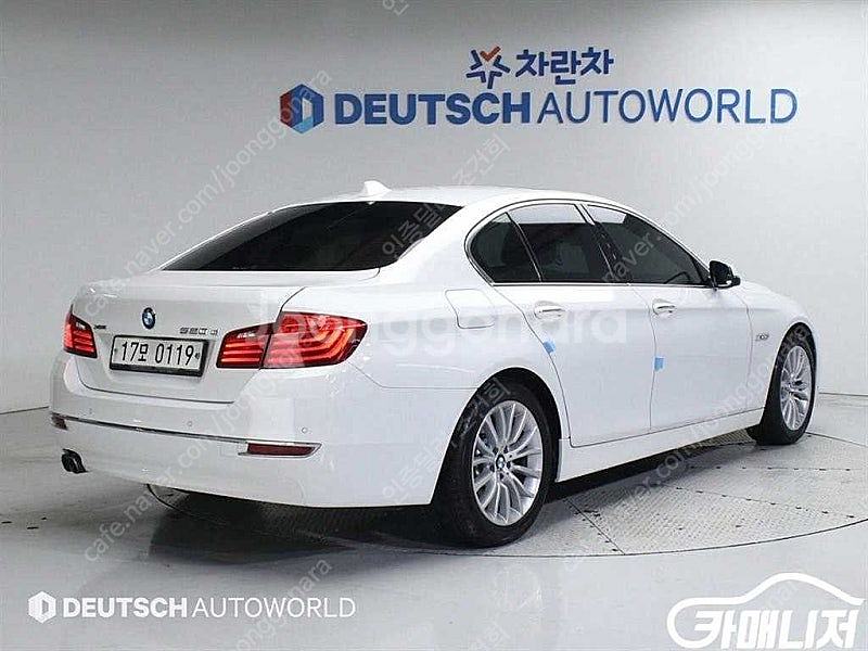 [BMW]5시리즈 (F10) 520d 럭셔리 ★중고차★중고차매입★전액할부★저신용자★신불자★소액할부★현금★카드 전부 ...--2