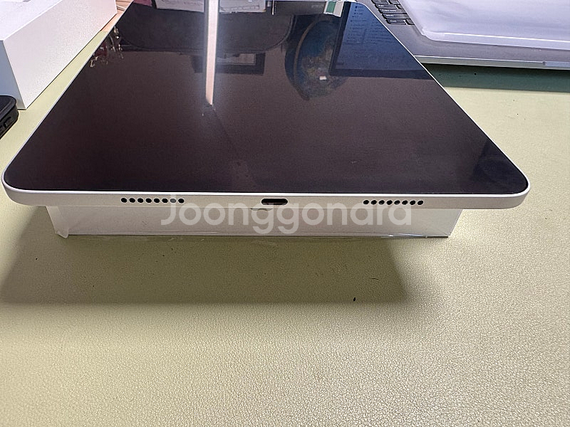 아이패드프로 3세대(m1) 11인치 2tb 16기가램 최고사양 신품급--1