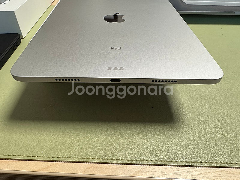 아이패드프로 3세대(m1) 11인치 2tb 16기가램 최고사양 신품급--6