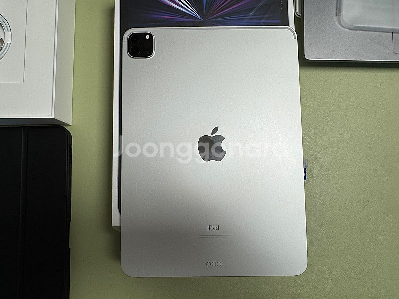 아이패드프로 3세대(m1) 11인치 2tb 16기가램 최고사양 신품급--7