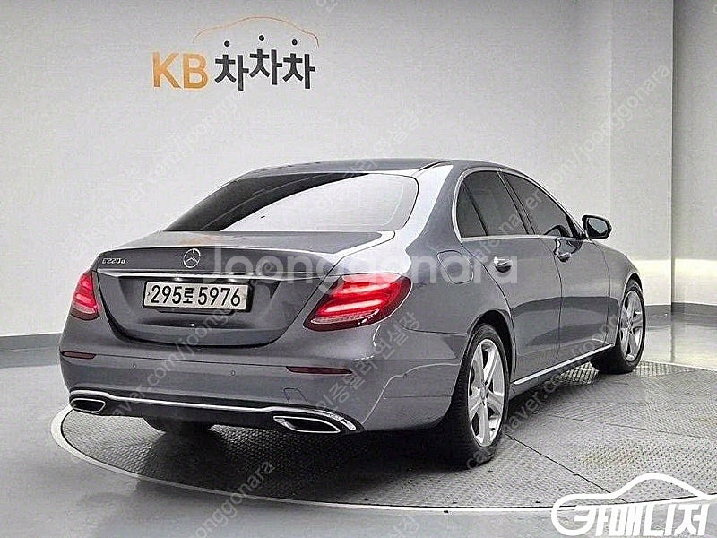 [벤츠]E-클래스 W213 E220d 아방가르드 (5인...--3