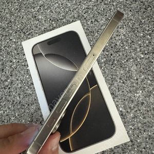 아이폰 16프로 256Gb 내추럴 티타늄