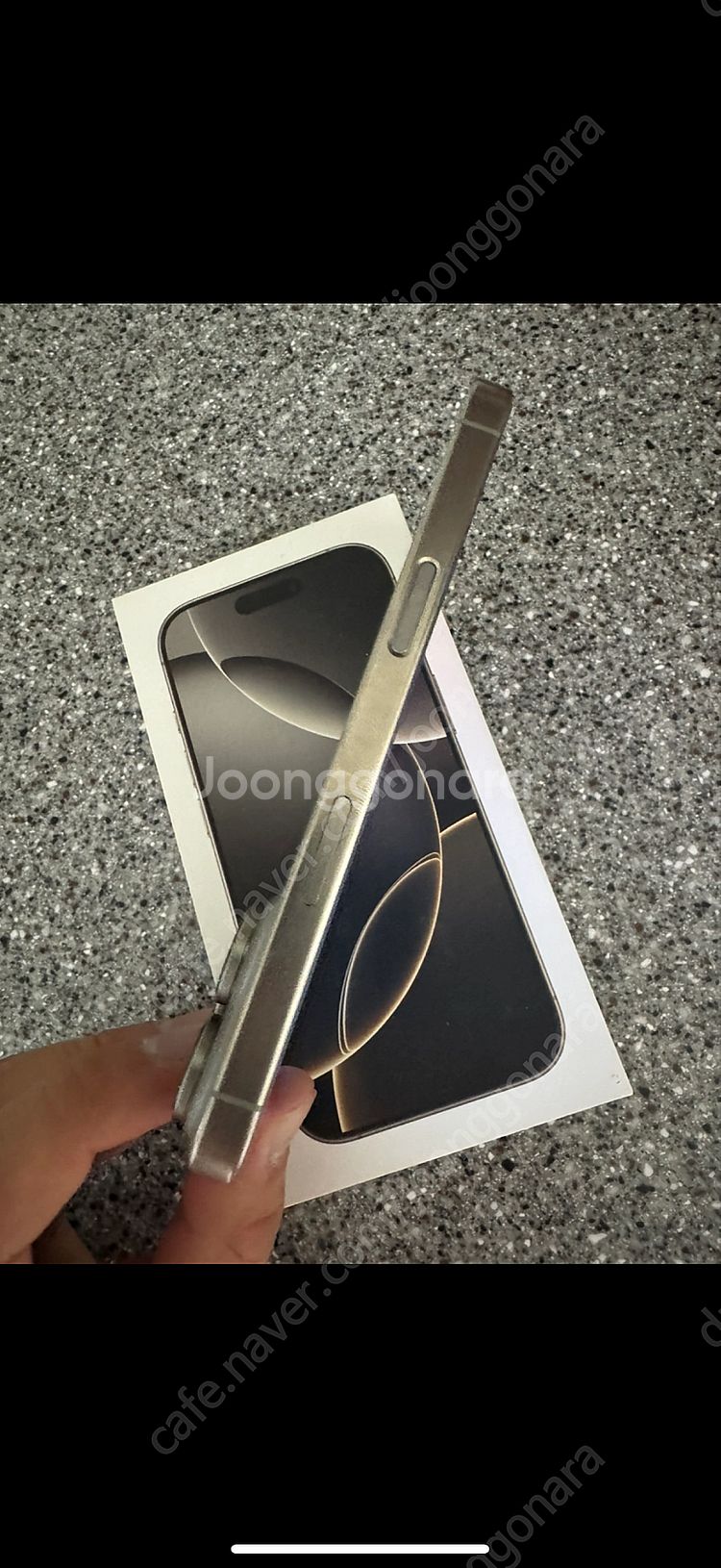 아이폰 16프로 256Gb 내추럴 티타늄--1