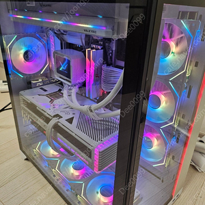 7950x3d RTX4080 super 화이트 시스템 팝니다.