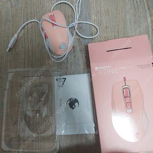 로켓 콘 퓨어 울트라 + 겜용이 장패드