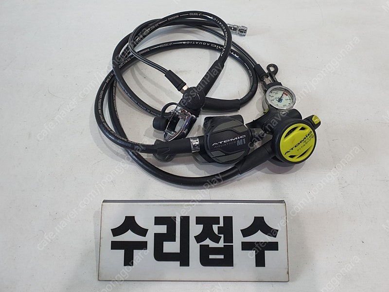 아토믹 M1 호흡기 팝니다.