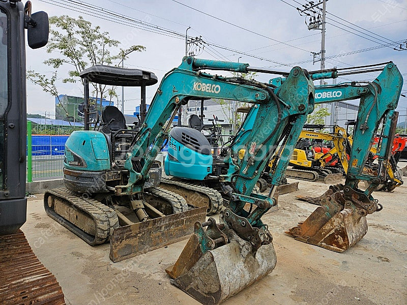 코벨코 SK30 2011년식 버켓3종 3톤급 미니 중고...--1
