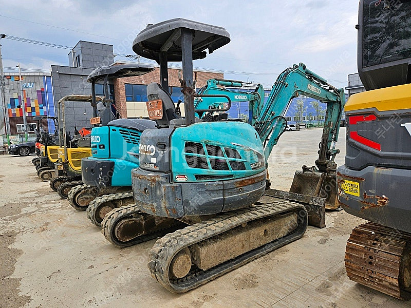 코벨코 SK30 2011년식 버켓3종 3톤급 미니 중고...--2