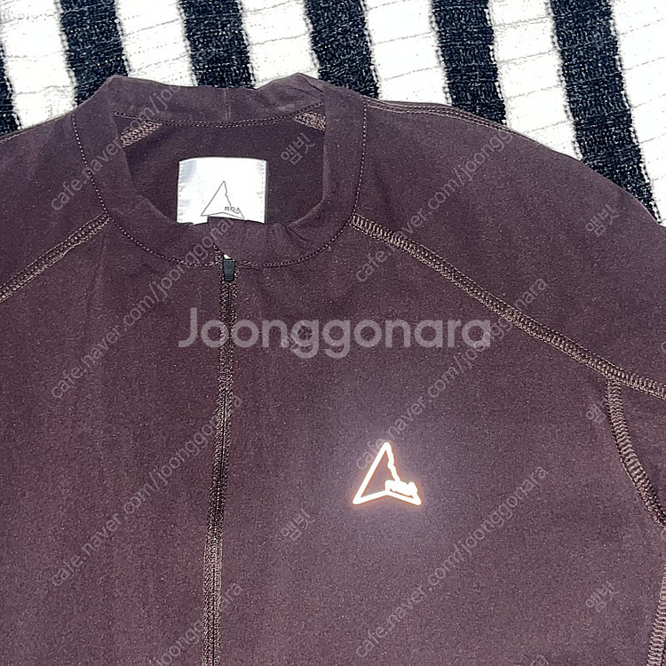 (m) roa 로아 트레이닝 롱슬리브 하프집--5