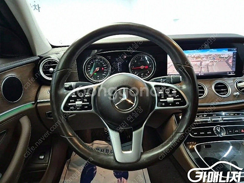 [벤츠]E-클래스 W213 E220d 4MATIC 익스...--9