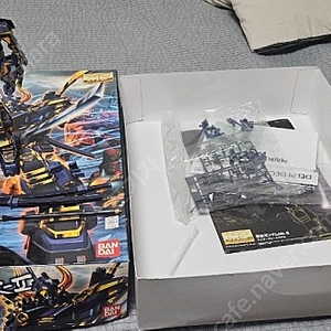 건담 건프라 조립 mg 무사건담 마크투 mk.2 + 델피 화 데칼 적용 팝니다