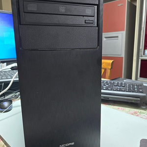데스크탑 i5-4570 하드2T SSD240G 지포스 GTX550 W10정품 판매합니다