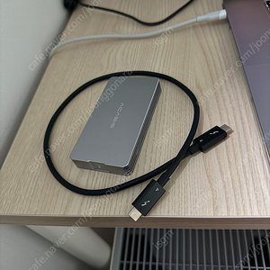 아카시스 acasis 썬더볼트 외장 ssd 인클로저 판매합니다