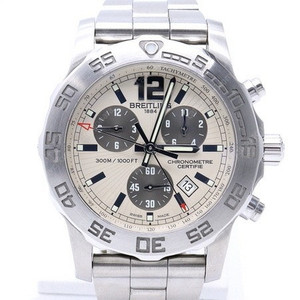 브라이틀링 콜트 크로노쿼츠 44mm (슈퍼쿼츠)