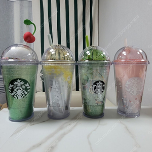 스타벅스 돔 글리터 콜드컵 473ml 4종 세트 (새상품)
