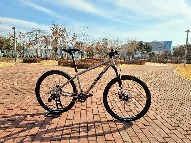 예거 쿠거 XT 24단 티타늄 MTB 자전거 판매합니다 이미지