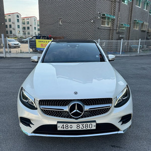 벤츠 GLC 220d 프리미엄쿠페 무사고 - 개인급매