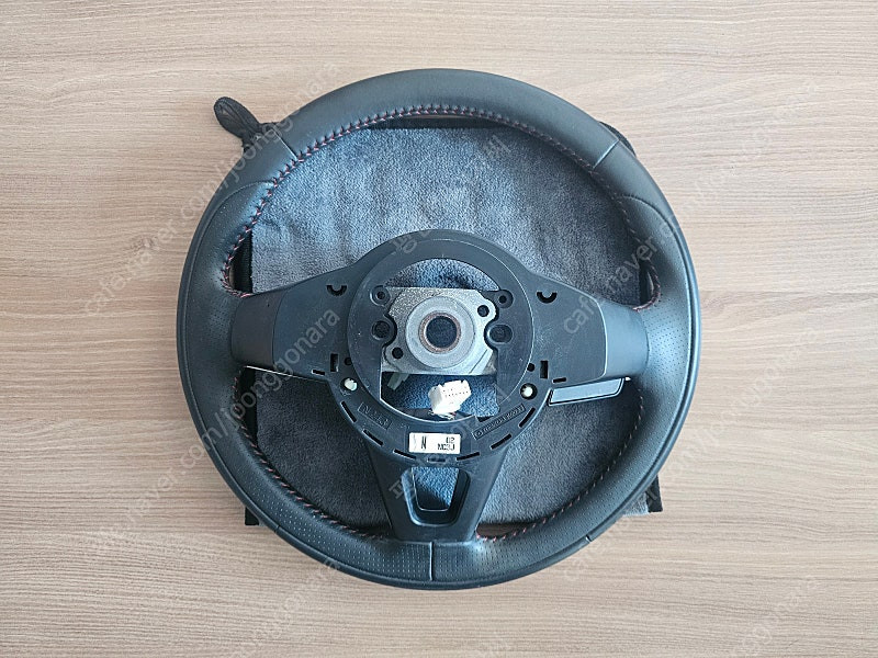 마쯔다 MX5, 피아트 124스파이더용 스티어링 휠(핸들) 이미지