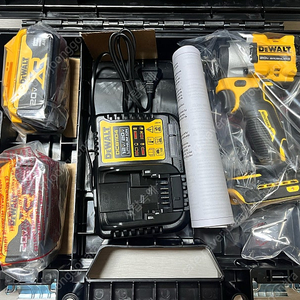 디월트 임팩렌치 dcf922p2
