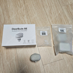 디어버즈 se 팝니다.