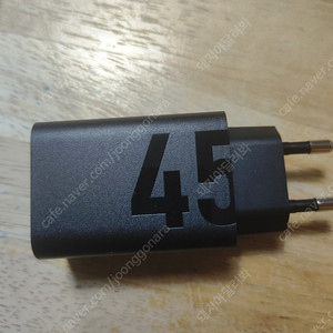레노버 45W 고속충전기 및 레노버 요가탭 플러스 AI 케이스 및 펜 수납 케이스 일괄 팝니다