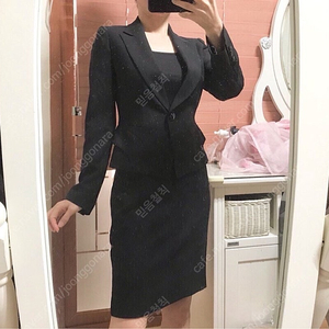 새제품ㅡ 미니멈 블랙 투피스 스커트정장 55