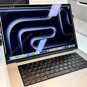 맥북 프로 16 M1 Max 64GB RAM 2TB 팝니다(애케플 받은 새것같은 제품)