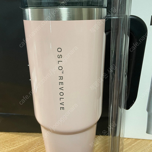 오슬로 리볼브 텀블러 핸들형 900ml 핑크색 (새제품)