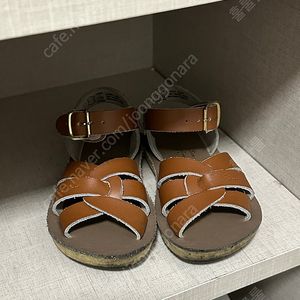 솔트워터 오리지널 탄 샌들 7사이즈